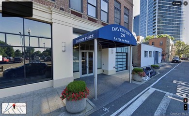 INVESTOR-FRIENDLY UNIT - TENANT IN PLACE UNTIL JULY 2027 ($2 - photo 1