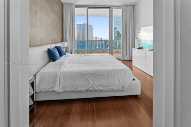 Live in the heart of Downtown Miami in this stunning 2 Bed + Den