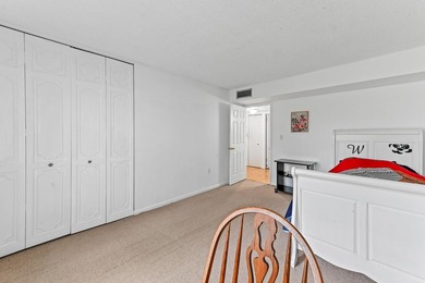 Discover your ideal lifestyle in this charming 2-bedroom - photo 19