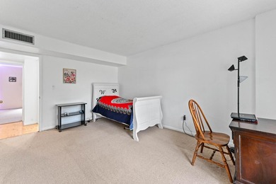 Discover your ideal lifestyle in this charming 2-bedroom - photo 20