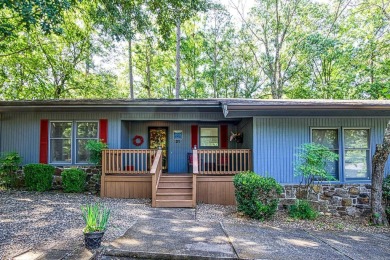 Lake Townhome/Townhouse For Sale in Hot Springs Village, Arkansas