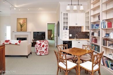 Enjoy stunning panoramic lake and mountain views from your own - photo 22