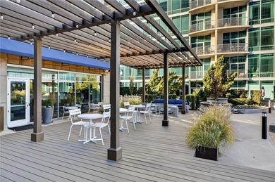 Welcome to Residence 925 at Metropolis, one of Midtown's most