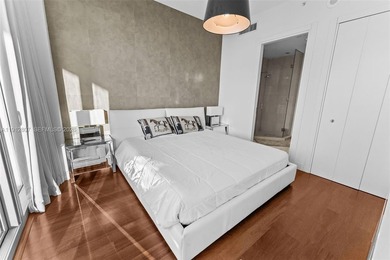 Live in the heart of Downtown Miami in this stunning 2 Bed + Den