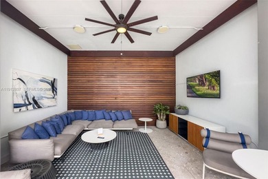 Live in the heart of Downtown Miami in this stunning 2 Bed + Den