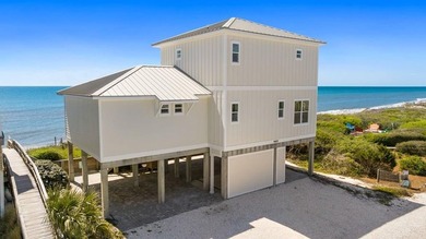 Welcome to 4415 Wavecrest Lane, a stunning 3BR/3.5BA Gulf-front - photo 2