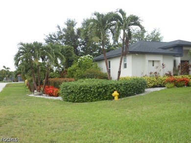 Welcome to 1236 Everest Pkwy, Cape Coral, FL 33904-a beautifully - photo 6