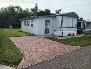 Lake Okeechobee Home For Sale in Okeechobee Florida