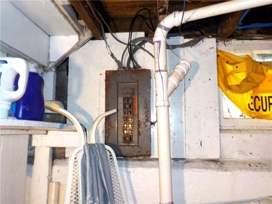 Welcome to this investment opportunity in the City of Rochester - photo 11