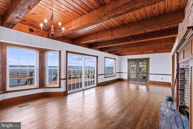 Exceptional bayfront home with 95 feet of direct water frontage - photo 12