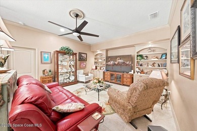 There are homes you tour... And there are homes you discover - photo 18
