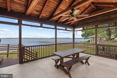 Exceptional bayfront home with 95 feet of direct water frontage - photo 19