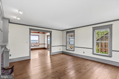 Exceptional bayfront home with 95 feet of direct water frontage - photo 22
