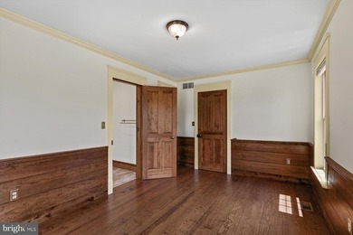 Exceptional bayfront home with 95 feet of direct water frontage - photo 26
