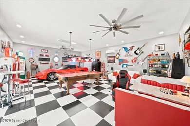 There are homes you tour... And there are homes you discover - photo 27