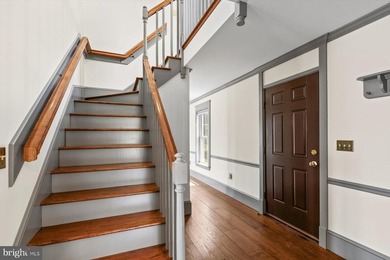 Exceptional bayfront home with 95 feet of direct water frontage - photo 28