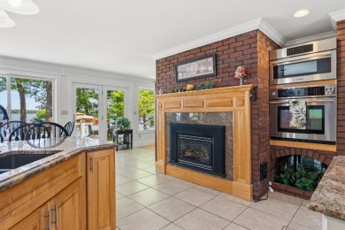 Welcome to 6 Lufkin Lane - Your stunning year-round residence - photo 18