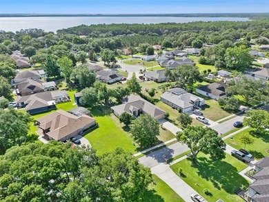 Welcome to Hills of Lake Louisa, one of Clermont's most - photo 40