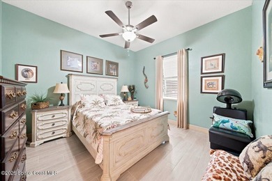 There are homes you tour... And there are homes you discover - photo 40