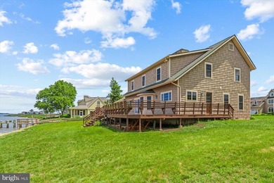Exceptional bayfront home with 95 feet of direct water frontage - photo 41