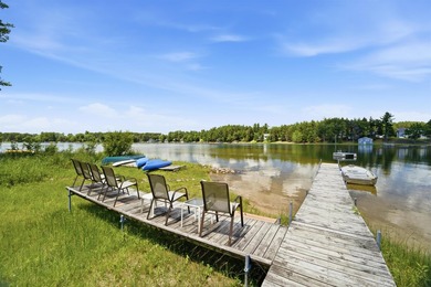 Custom built and thoughtfully designed, this stunning log home - photo 4