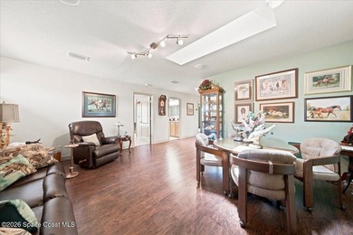 There are homes you tour... And there are homes you discover - photo 44