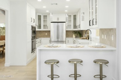 The Lakes of Tempe Home For Sale in Tempe Arizona