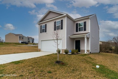 (private lake, pond, creek) Home For Sale in Mascot Tennessee