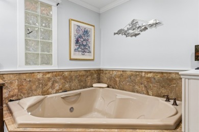 Welcome to 6 Lufkin Lane - Your stunning year-round residence - photo 32