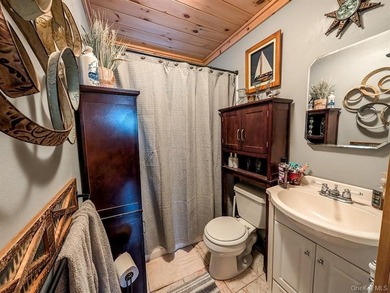 Welcome to this cozy and affordable 2-bedroom, 1-bathroom home - photo 11