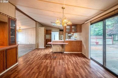 Lovingly updated Three Bed/Two Bath in Shorepines Village. Sip - photo 20