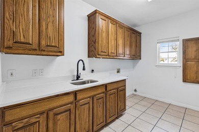 Enjoy the best of lakeside living with the convenience of a - photo 23
