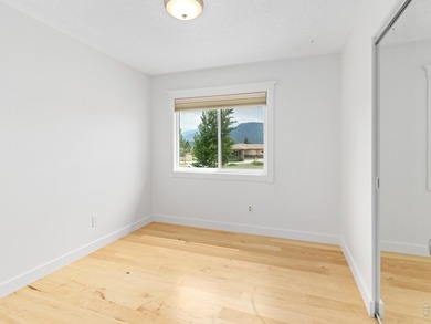 Perched in the heart of Estes Park with breathtaking Continental - photo 25