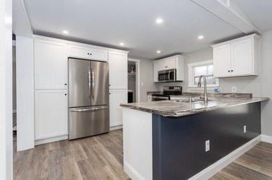 Whether you're searching for a full-time residence or the - photo 10