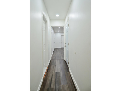 Welcome to this beautifully maintained and thoughtfully upgraded - photo 30
