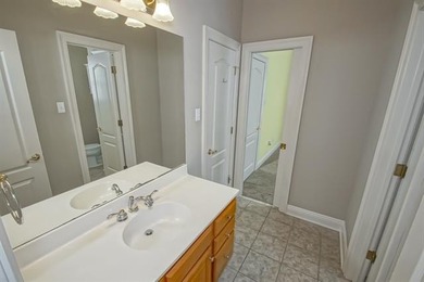Sought After Southlake Villages in Phase 2 - Dynamite 4/5 BR, 3 - photo 31