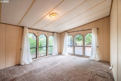 Lovingly updated Three Bed/Two Bath in Shorepines Village. Sip - photo 32