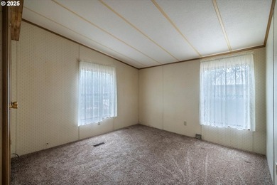 Lovingly updated Three Bed/Two Bath in Shorepines Village. Sip - photo 38