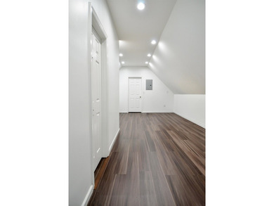 Welcome to this beautifully maintained and thoughtfully upgraded - photo 39