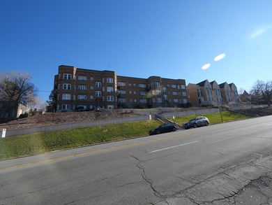 Commander Apartments - Fully Leased - Do not Disturb Tenants - - photo 10