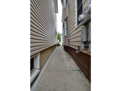 Welcome to this beautifully maintained and thoughtfully upgraded - photo 48