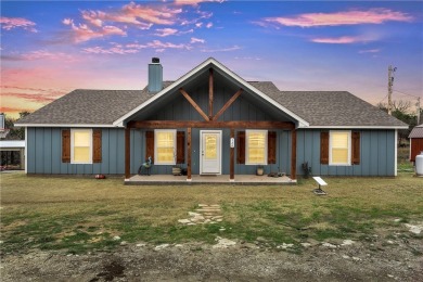 Lake Home For Sale in Morgan, Texas