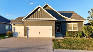 (private lake, pond, creek) Home For Sale in Johnston Iowa