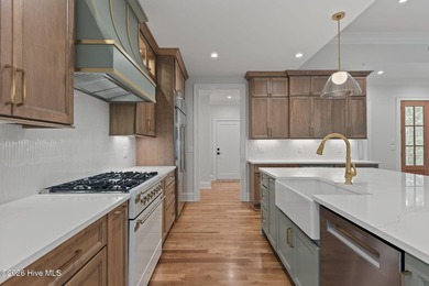 Nestled on a quiet cul-de-sac in Forest Creek Golf Club, this - photo 15