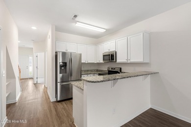 Rare opportunity to acquire a fully leased well-located - photo 15