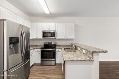 Rare opportunity to acquire a fully leased well-located - photo 16