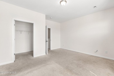Rare opportunity to acquire a fully leased well-located - photo 28
