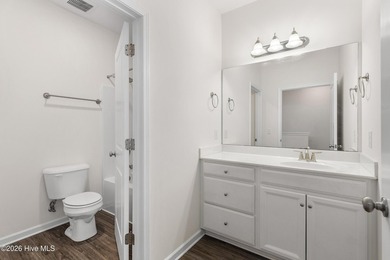 Rare opportunity to acquire a fully leased well-located - photo 30
