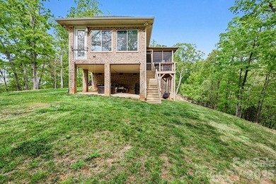Priced Below Appraised Value.Welcome to luxury waterfront living - photo 33