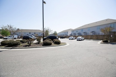 Rare opportunity to acquire a fully leased well-located - photo 41